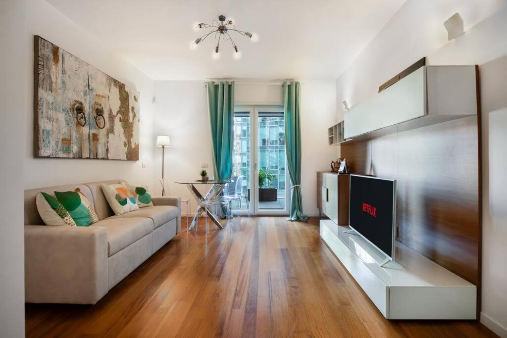 - Comfort Con Terrazza Apartamento *
